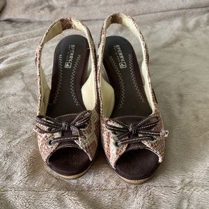Sperry snake print peep toe wedge shoe size 6M